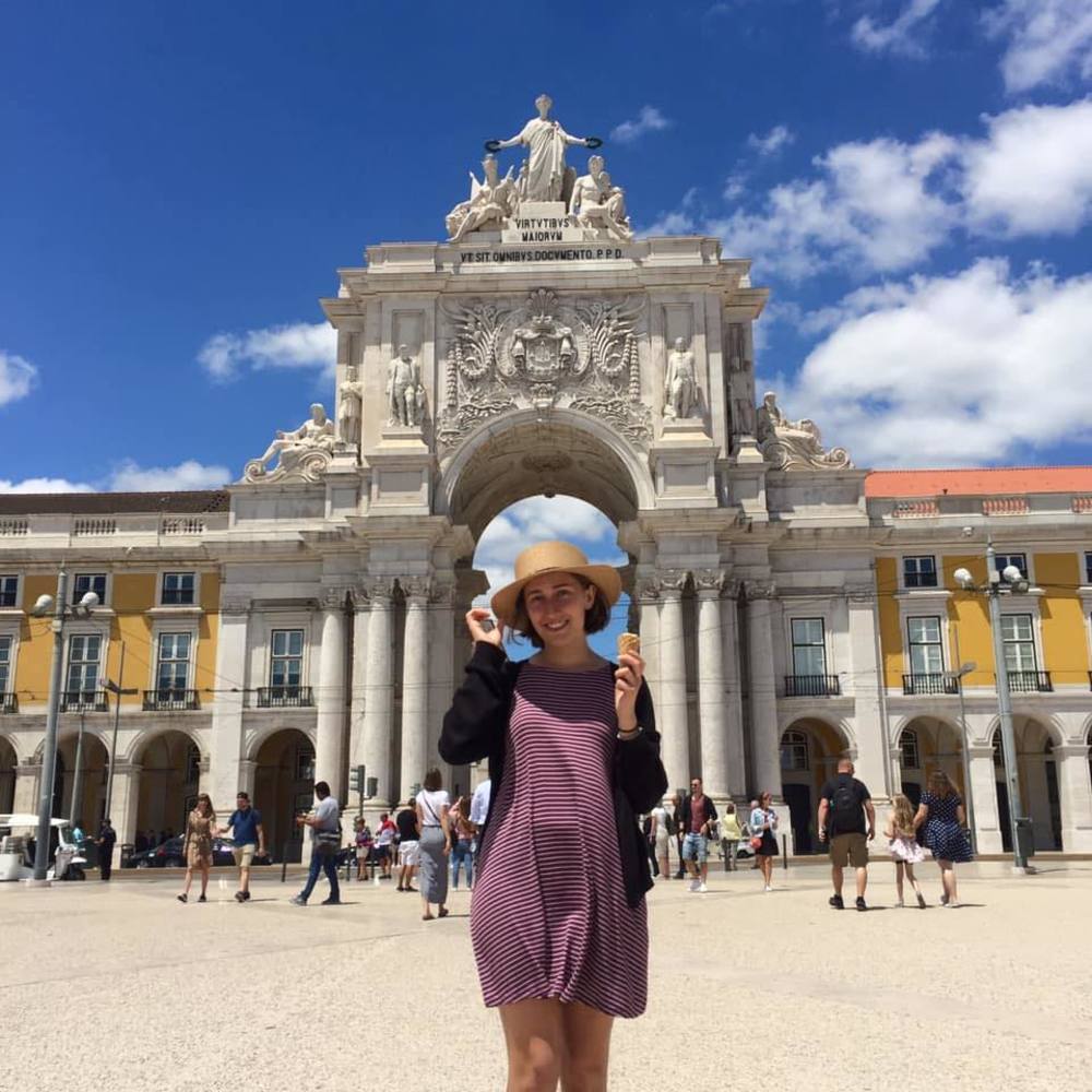 Meet your Posher, Camille